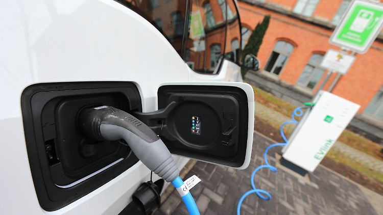 Bis jetzt kommt in Deutschland die Elektromobilität nur schleppend in Gang.