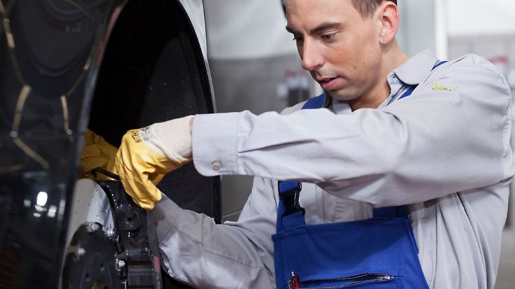 Die Studie kritisiert die Qualitätsstandards der Automobilbranche. 