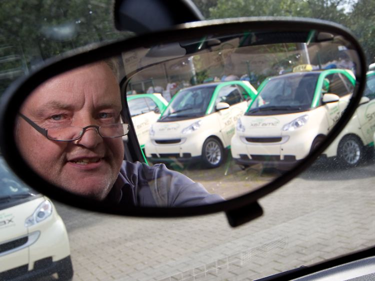 Noch ist der Erfolg für die Taxi-Zweisitzer nicht eingetroffen, doch Friedhelm Schwarz will weiter dafür kämpfen.