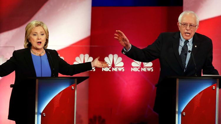 Hillary Clinton greift an - Bernie Sanders pariert.
