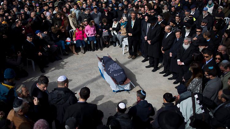 Bestattung von Dafna Meir in Jerusalem.