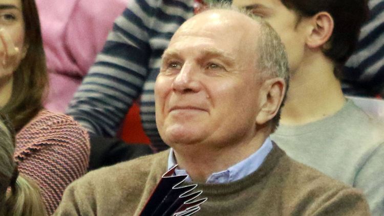 Bald ein halbwegs freier Mann: Uli Hoeneß.