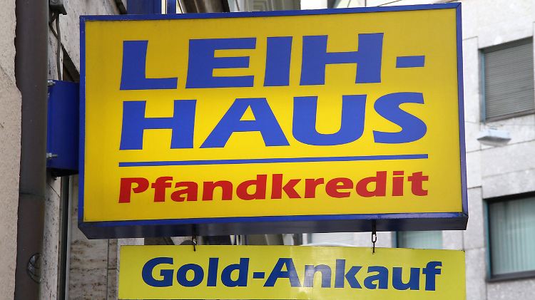 In Deutschland gibt es über 200 Pfandleihhäuser. In den letzten Jahren haben sie online Konkurrenz bekommen. 