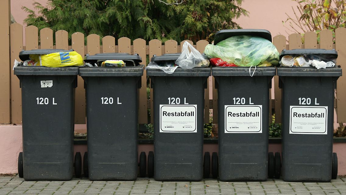 Wertvoller Tonneninhalt: Die Kommunen setzen auf Recycling.