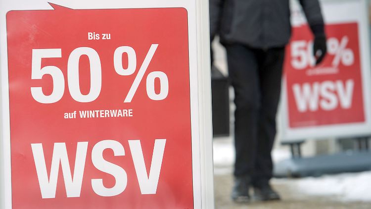 Wieder locken die Rabattschilder?