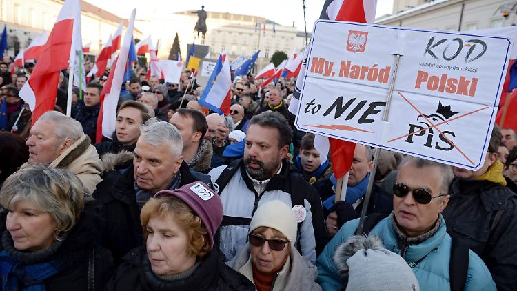 Das KOD hatte in 36 Städten zu Protesten aufgerufen.