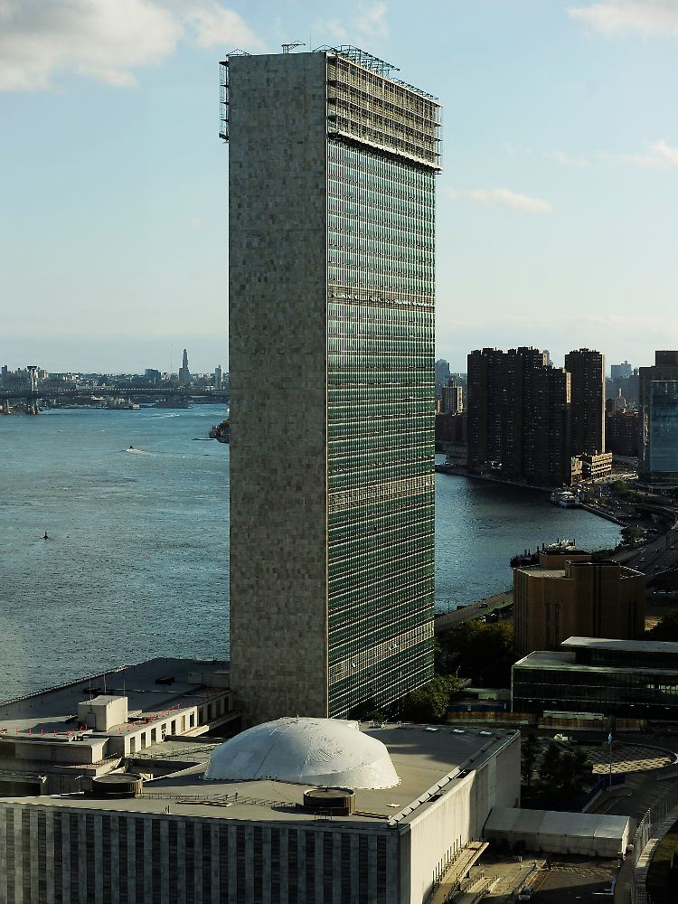 Der Sitz der UN am East River in New York.