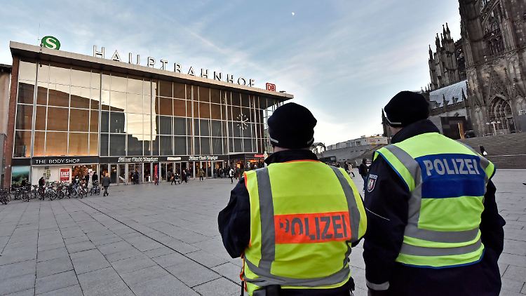 Weder am Hauptbahnhof noch anderswo in Köln sollen sich Feiernde bedroht fühlen.