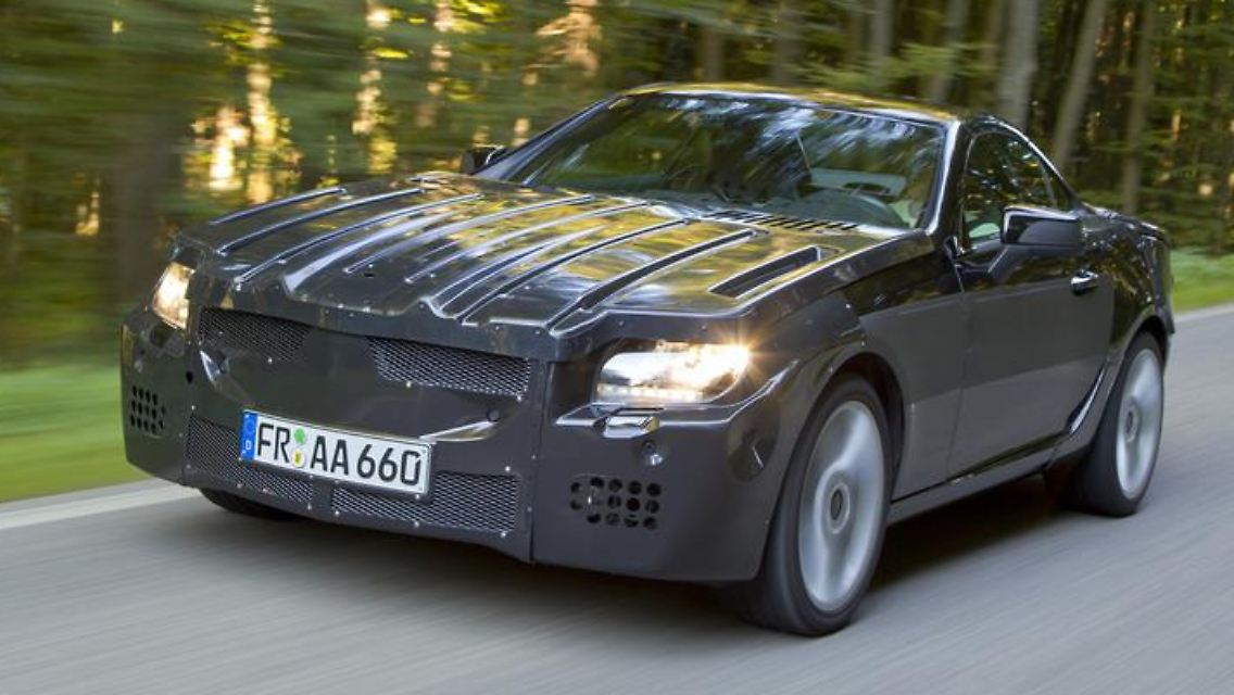 Noch nicht offiziell auf deutschen Straßen zu sehen: Die neue SLK-Generation.