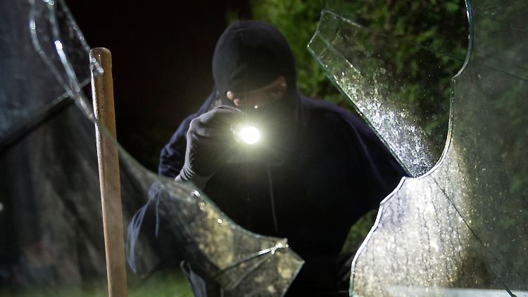 Levan K. gilt als Kopf einer Einbrecherbande. (Symbolbild)