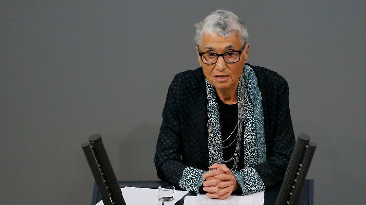 Ruth Klüger emigrierte nach dem Krieg in die USA.