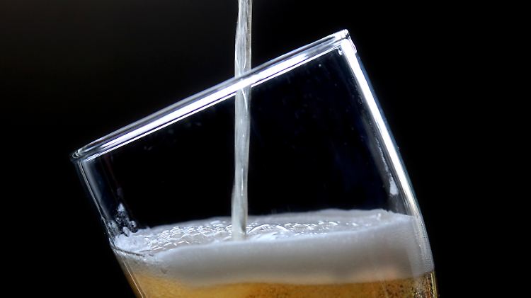 "Wir müssen andere Kanäle finden": Bitburger-Chef Werner Wolf will Gastwirte und Kneipenkunden vernetzen.