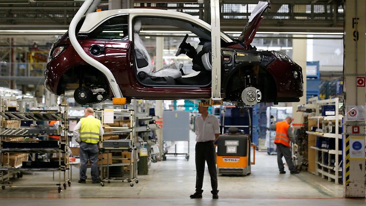 Ein "Adam" in der Produktion am Standort Eisenach: Fahrzeuge ab Werk sind nicht betroffen.