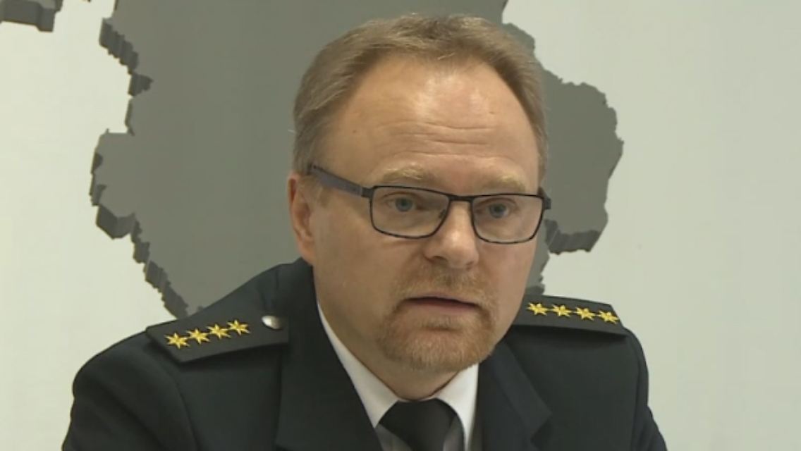 Kiel-Polizeichef-Bauchrowit.jpg