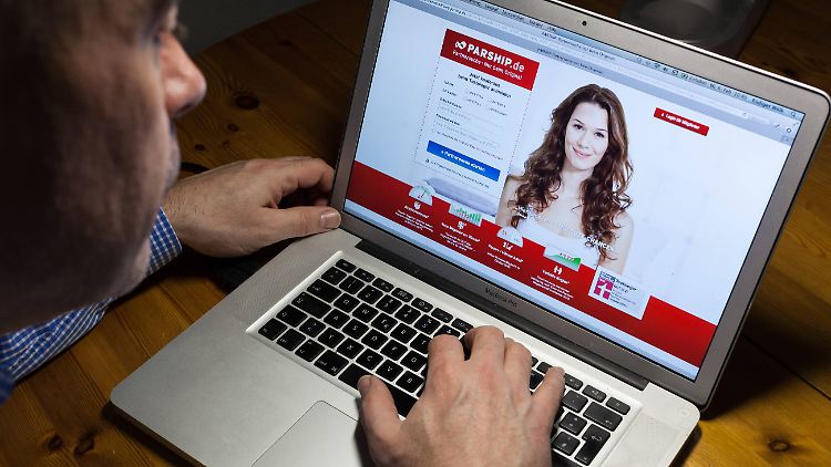 Rund 200 Millionen Euro geben deutsche Singles für die Partnersuche im Internet jährlich aus. 