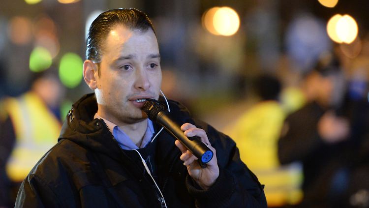 Pogida-Organisator Christian Müller am 27.01.2016 in Potsdam.
