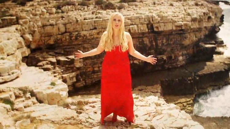 bayern bürgermeisterin sing.JPG