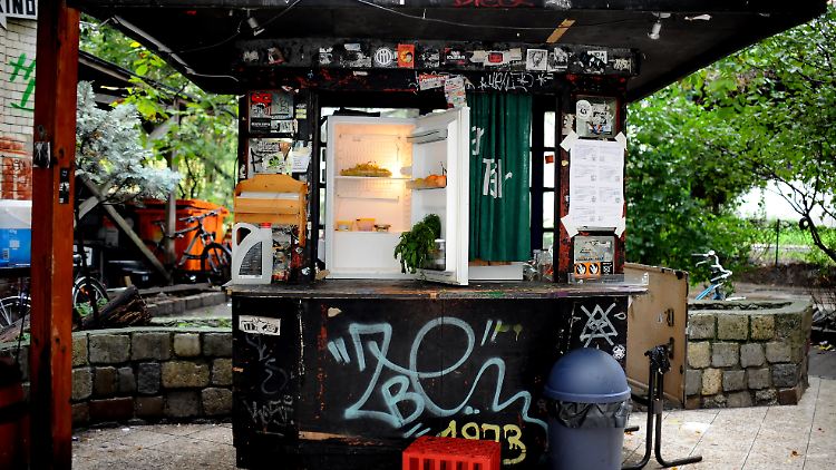 An den Foodsharing-Stationen kann sich jeder bedienen oder etwas spenden.