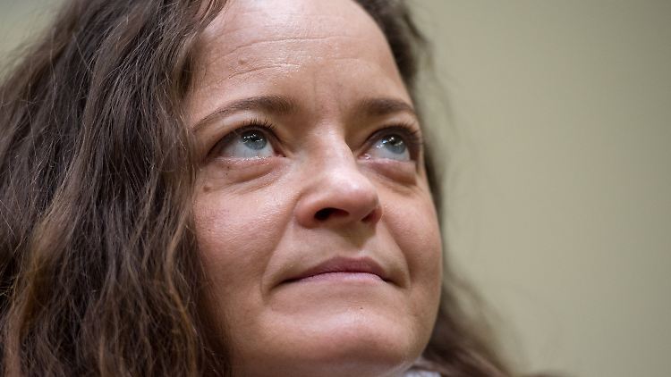 Beate Zschäpe gibt sich nicht geschlagen. Sie versucht weiterhin drei ihrer Pflichtverteidiger loszuwerden.