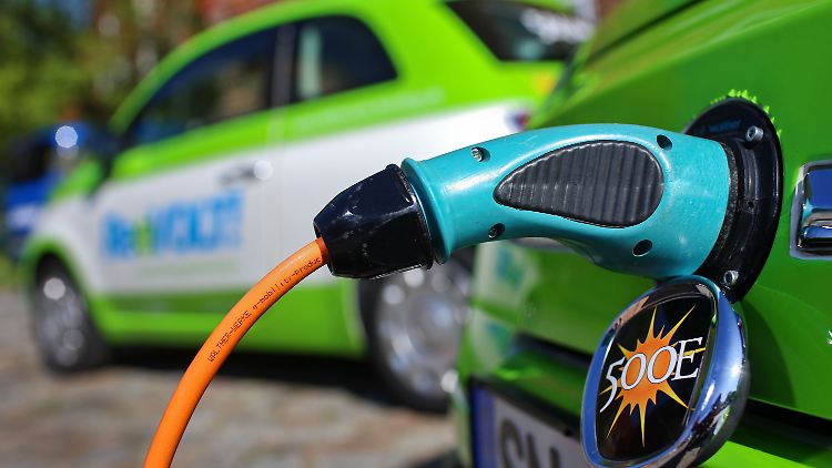 Zuschüsse in Höhe von 5000 Euro pro Elektrofahrzeug sind im Gespräch.