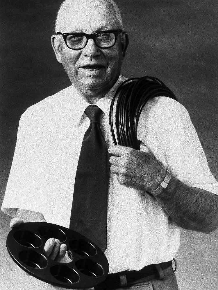 Roy Plunkett hatte ursprünglich anderes vor, als Teflon zu erfinden. Heute ist der Markt für den Kunststoff milliardenschwer.