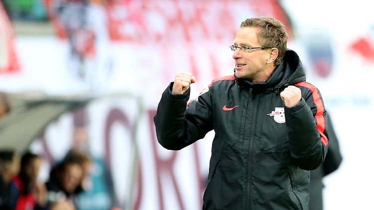 Coach Ralf Rangnick ist bereit für den Angriff.