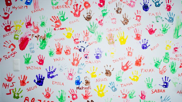 Bei vielen unbegleiteten Flüchtlingskindern und Jugendlichen ist die Identität nicht geklärt. Sie besitzen keine Papiere.