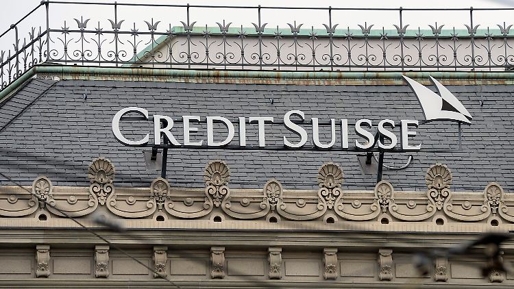 Ähnliche Schwierigkeiten wie die Deutsche Bank.