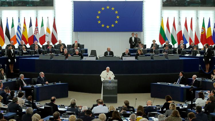 Große Rede vor dem EU-Parlament in Straßburg: "Europa wird imstande sein, die mit der Einwanderung verbundenen Problemkreise zu bewältigen."