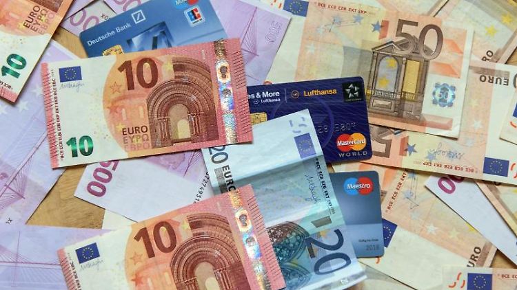 Immer wieder wird über Bargeld-Obergrenzen diskutiert. 