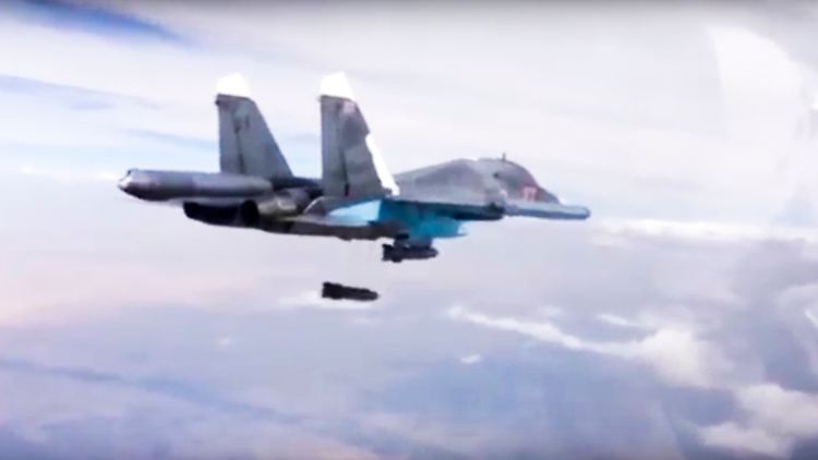 Ungelenkte Freifallbomben über bewohntem Gebiet: Die Luftschläge zur Unterstützung der Aleppo-Offensive nimmt zivile Opfer zumindest in Kauf.