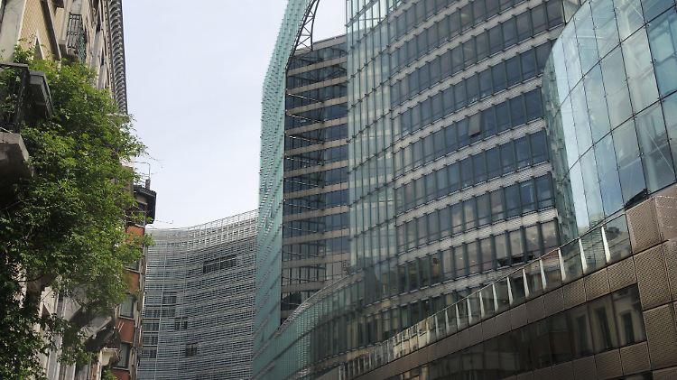 Die EU-Kommission soll bereits etliche Banken befragen.