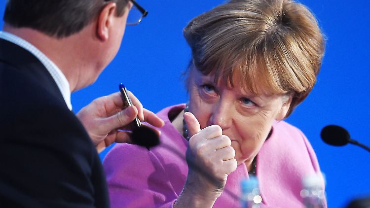 Grund zu guter Launer? Zumindest aus zwei Gründen: Bei der Geberkonferenz für Syrien (im Bild) konnte Kanzlerin Merkel Milliarden mobilisieren und in Umfragen geht es nicht mehr abwärts.