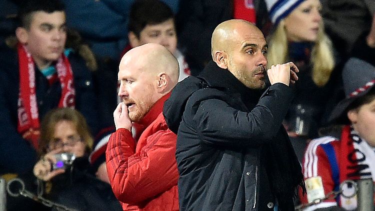 Die Gesichter der bayrischen "Krise": Sportvorstand Matthias Sammer (l.) und Trainer Josep Guardiola.