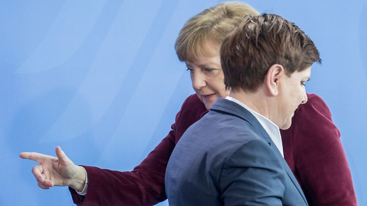 Schon beim Staatsbesuch Szydlos im Februar harmonierten die beiden Politikerinnen erkennbar nicht miteinander.