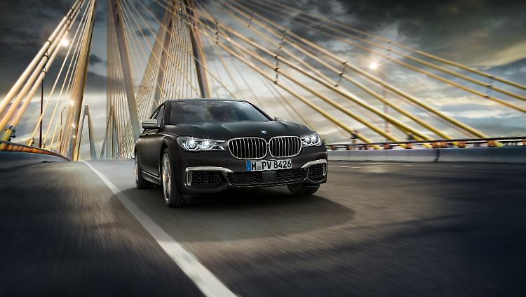 Die Krönung der 7er-Reihe: Der M760Li xDrive debütiert in Genf.