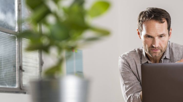 Private Netzwerke, E-Mail-Programme oder Pornoseiten - manche Seitenaufrufe können Arbeitnehmern zum Verhängnis werden.