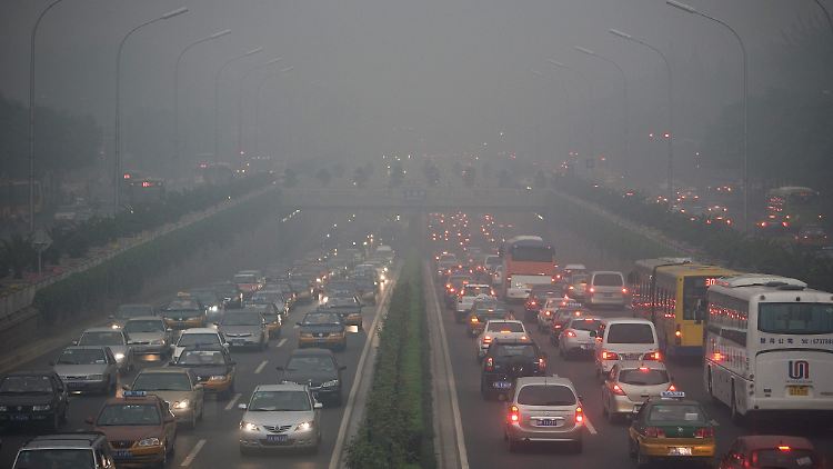 Der Boom der Autoindustrie in China sichert auch Jobs in Deutschland.