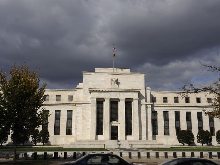 Fed-Zentrale an der großen Mall in Washington: Von hier aus ist das Weiße Haus bequem zu Fuß erreichbar.