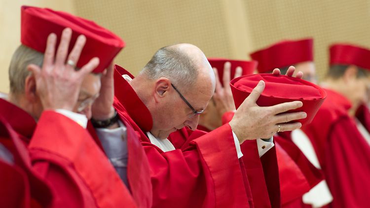 Kommt es zum offenen Konflikt zwischen Karlsruhe und dem EuGH?