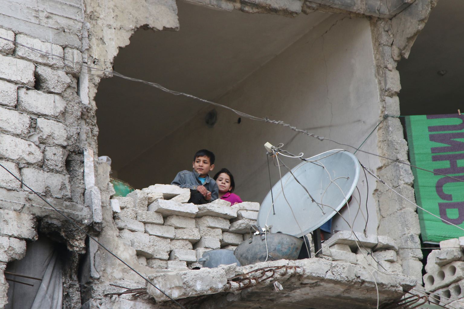 "Wenn ein kleines Kind in Aleppo in den Himmel blickt, sollte es von Hoffnung erfüllt sein", sagte der türkische Präsident Recep Tayyip Erdogan kürzlich bei einem Treffen mit dem russischen Staatschef Wladimir Putin in Istanbul.