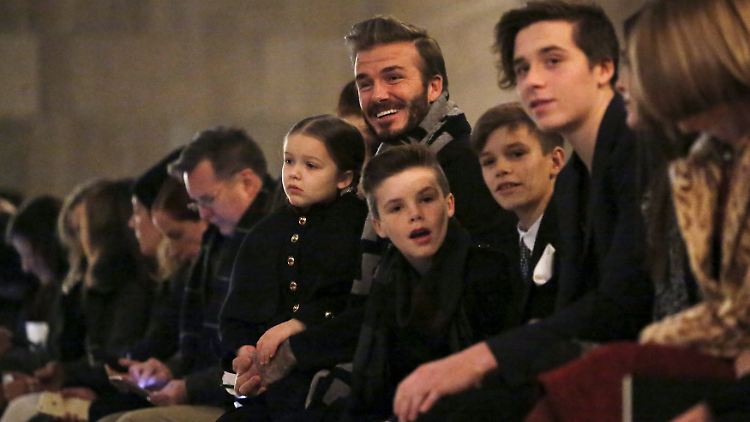 David Beckham mit den Kindern Harper, Cruz, Romeo und Brooklyn.