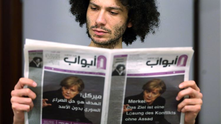 Ramy Al-Asheq ist Chefredakteur von "Abwab", der bundesweit ersten arabischsprachigen Zeitung für Flüchtlinge.