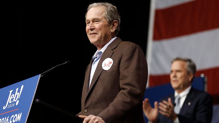 Geht für seinen Bruder voran: George W. Bush.