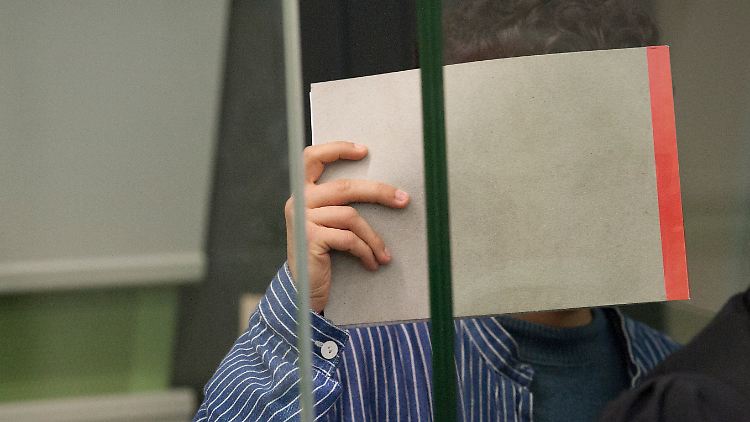 Eren T. verfolgte den Prozess äußerlich ungerührt. 
