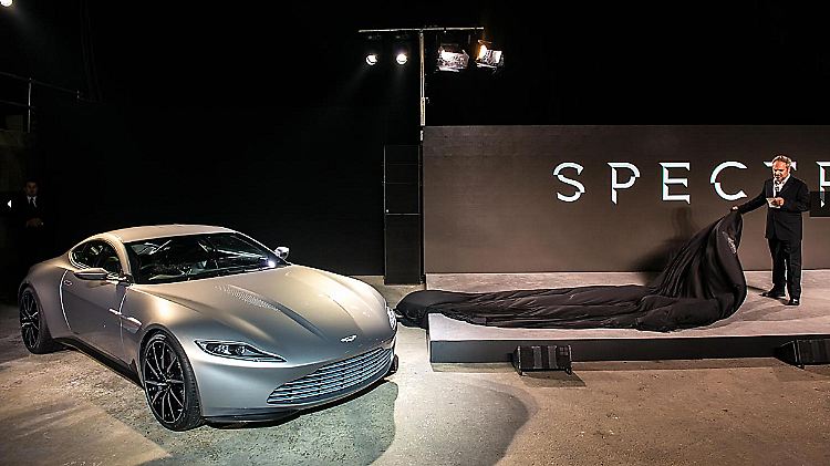 Das Leben des Aston Martin DB10 in "Spectre" war kurz.