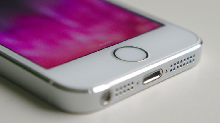 Auch mit dem Touch-ID-Sensor des iPhone 5S konnte es Probleme geben.