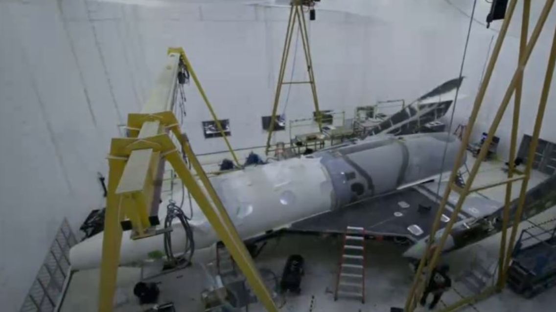 spaceship 2.JPG