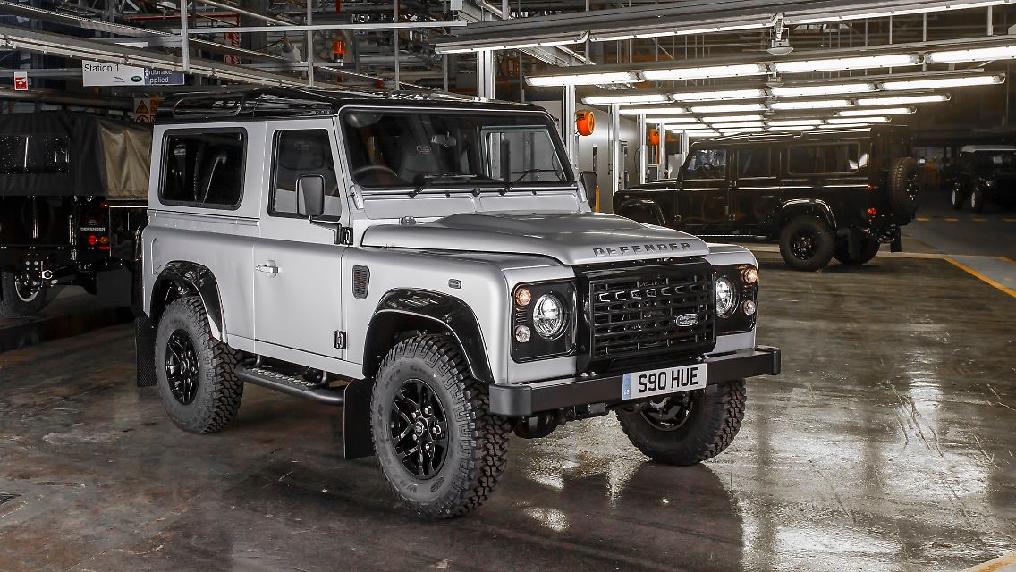 2M_Defender_Fri_920.JPG
