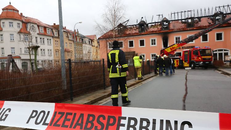 Die Gaffer, die die Einsatzkräfte behinderten, sorgten in Deutschland im vergangenen Februar für Gesprächsstoff.
